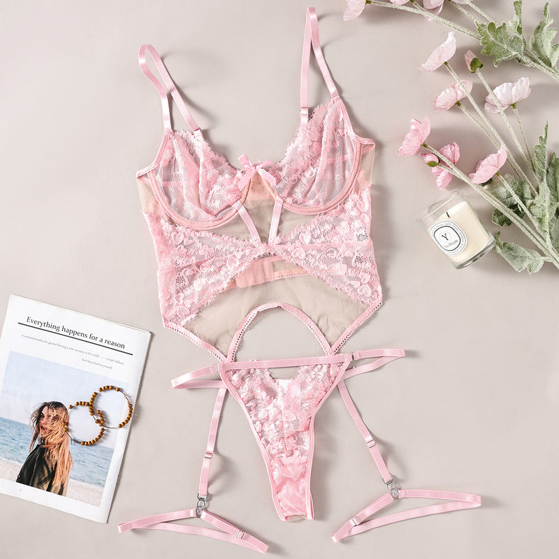 Sexy Valentine's Day Red Lace Nightclub Fun Underwear Set 27886